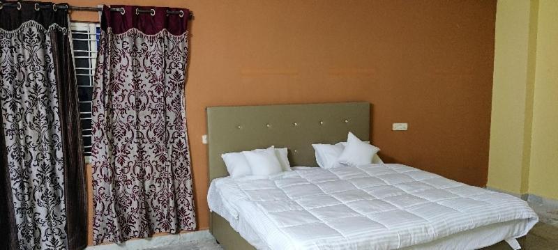 היידראבד Oyo 81589 Aruna Dwraka Homes מראה חיצוני תמונה